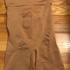 Body By Victoria Highwaist Thigh shaper